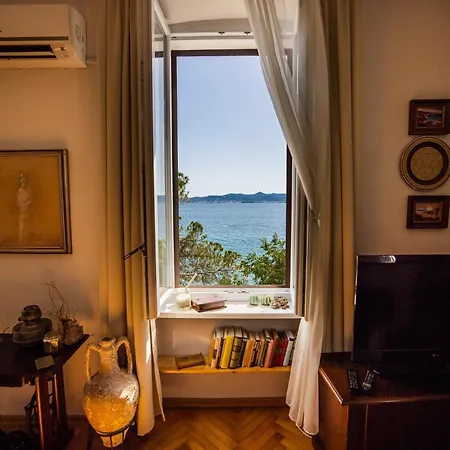 Apartment Center - Directly On The Sea *