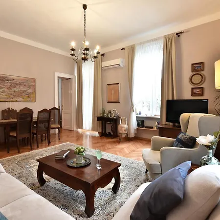 Apartment Center - Directly On The Sea Zadar